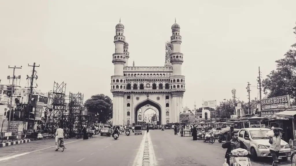 भारत के 10 सबसे बड़े शहर में से पांचवे नंबर पर आता है हैदराबाद
